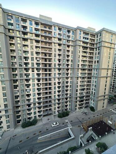 Продаётся 2-комн. новостройка 105 м², Хатаинский р., photo 1 from 11
