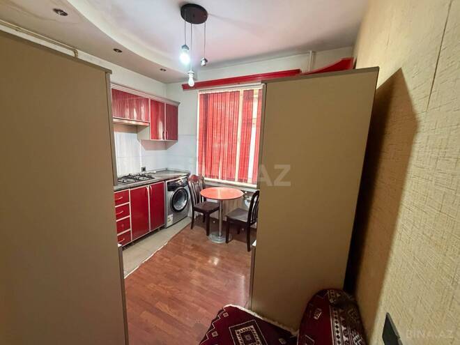 Продаётся 2-комн. вторичка 65 м², Хатаинский р., photo 9 from 20