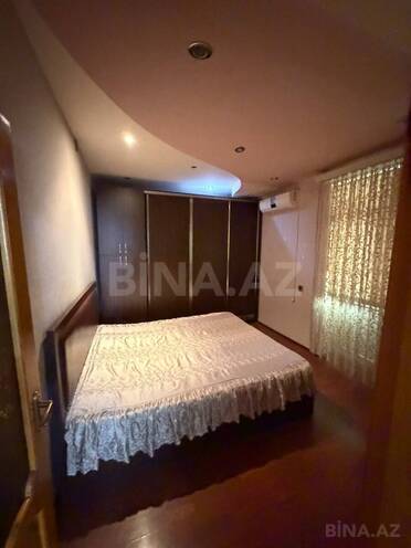 Продаётся 2-комн. вторичка 65 м², Хатаинский р., photo 12 from 20