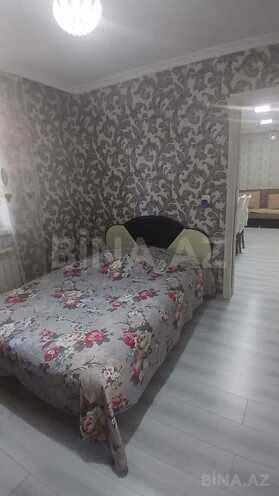 Продаётся 4-комн. вторичка 92 м², м. Низами, photo 9 from 15