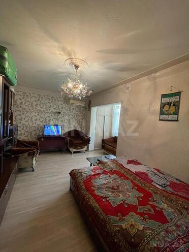 Продаётся 2-комн. вторичка 35 м², Хатаинский р., photo 4 from 11
