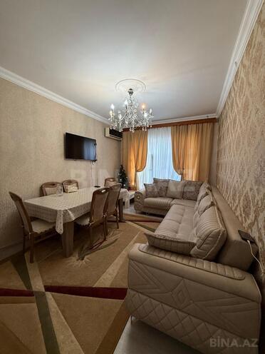 Продаётся 3-комн. вторичка 80 м², м. Халглар Достлугу, photo 1 from 18