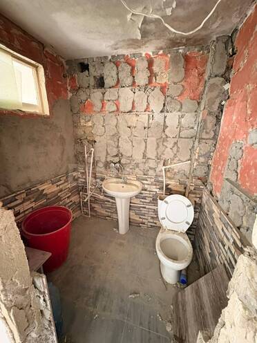 Продаётся 2-комн. вторичка 60 м², м. Элмляр Академиясы, photo 7 from 11