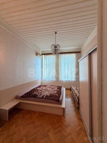 Сдаётся 3-комн. вторичка 80 м², м. Ичеришехер, photo 4 from 11