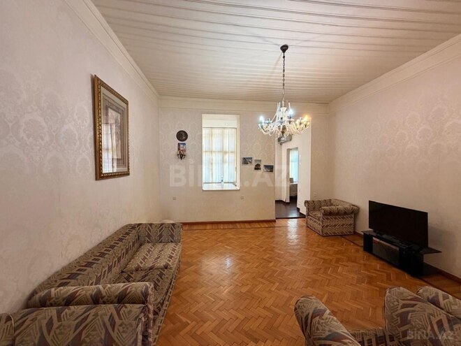 Сдаётся 3-комн. вторичка 80 м², м. Ичеришехер, photo 3 from 11