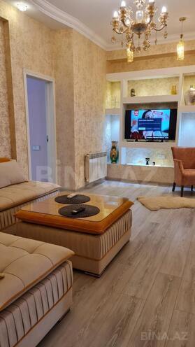 Сдаётся 3-комн. новостройка 95 м², м. Низами, photo 3 from 16