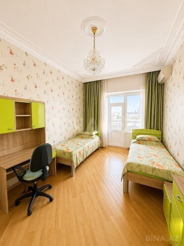 Продаётся 4-комн. новостройка 220 м², м. Гянджлик, photo 16 from 20