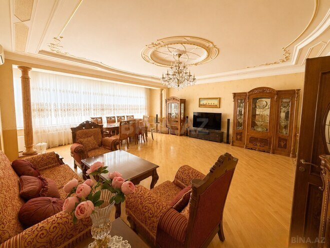 Продаётся 4-комн. новостройка 220 м², м. Гянджлик, photo 1 from 20
