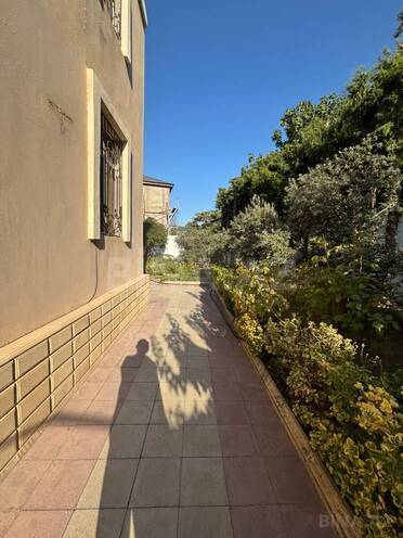 Satılır 8 otaqlı həyət evi/bağ evi 370 m², Qara Qarayev m., photo 29 from 32