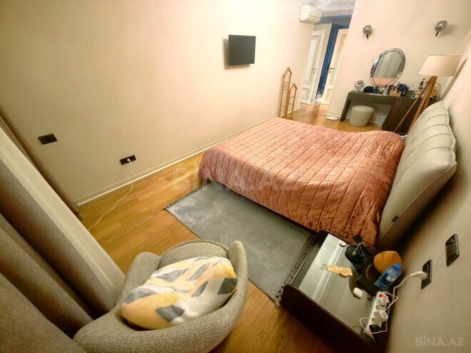 Satılır 4 otaqlı yeni tikili 205 m², 28 May m., photo 23 from 32