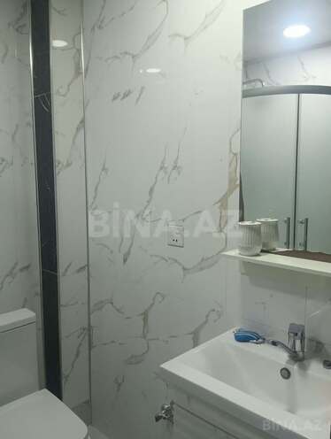 Продаётся 2-комн. вторичка 44 м², м. Низами, photo 13 from 15