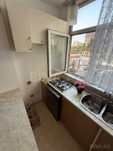 Satılır 3 otaqlı köhnə tikili 62 m², Gənclik m., photo 8 from 13