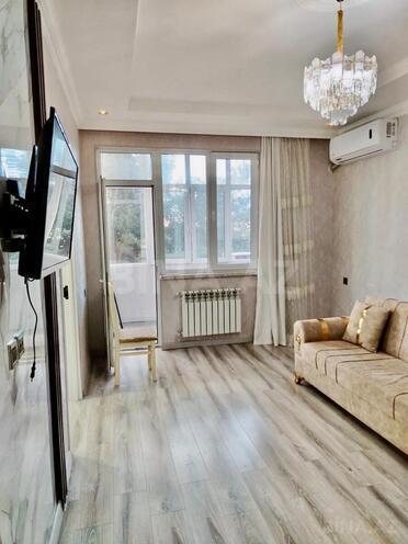 Сдаётся 2-комн. вторичка 55 м², м. Мемар Аджеми, photo 4 from 12