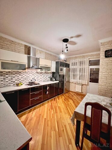 Продаётся 3-комн. вторичка 80 м², м. Халглар Достлугу, photo 8 from 14