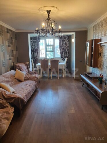 Продаётся 3-комн. вторичка 70 м², Наримановский  р., photo 1 from 9