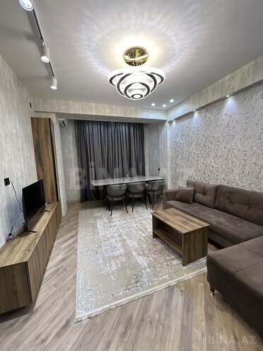 Сдаётся 2-комн. новостройка 60 м², м. 8 ноября, photo 3 from 12