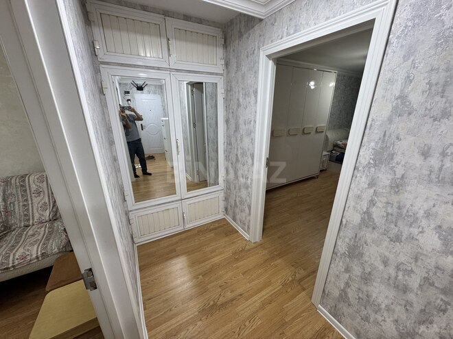 Продаётся 2-комн. вторичка 55 м², м. Нефтчиляр, photo 8 from 13