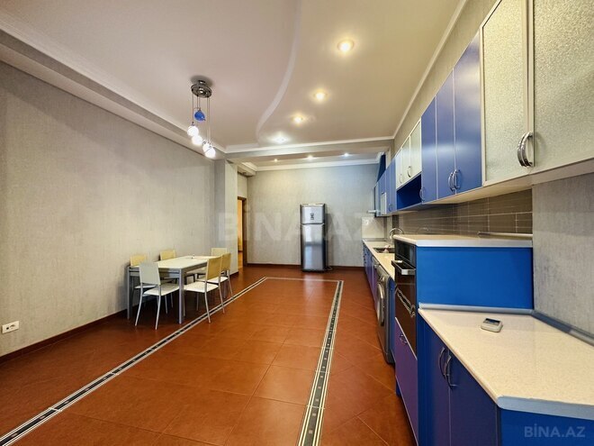 İcarəyə verilir 3 otaqlı yeni tikili 171 m², 28 May m., photo 20 from 25