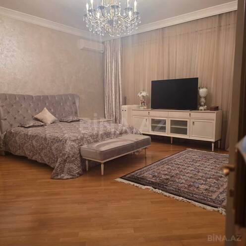 Сдаётся 4-комн. новостройка 215 м², м. 8 ноября, photo 8 from 23