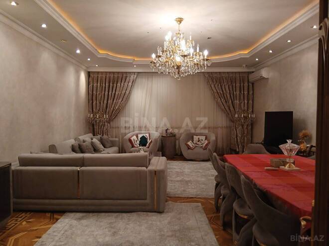 Сдаётся 4-комн. новостройка 215 м², м. 8 ноября, photo 1 from 23