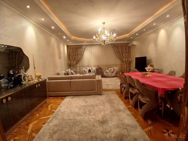 Сдаётся 4-комн. новостройка 215 м², м. 8 ноября, photo 3 from 23