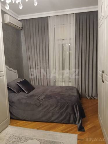 Сдаётся 4-комн. новостройка 215 м², м. 8 ноября, photo 11 from 23