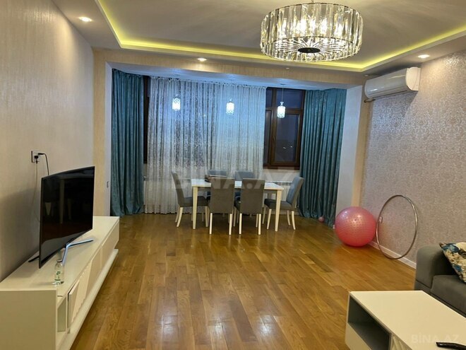 Сдаётся 3-комн. новостройка 102 м², photo 11 from 15