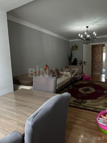 Продаётся 3-комн. вторичка 65 м², м. Кара Караев, photo 4 from 22