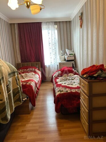 Продаётся 3-комн. вторичка 65 м², м. Кара Караев, photo 14 from 22