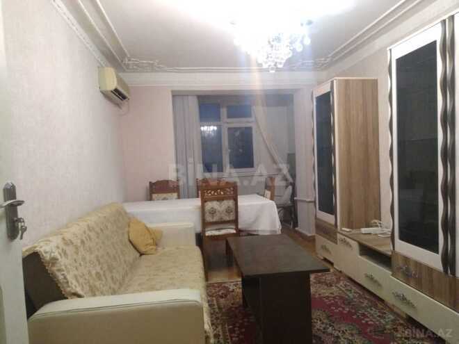 Satılır 2 otaqlı köhnə tikili 45 m², Elmlər Akademiyası m., photo 1 from 22