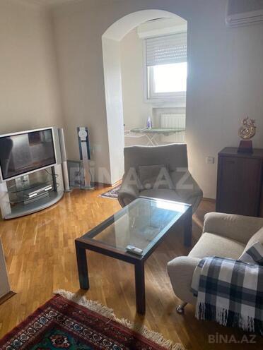 Продаётся 5-комн. вторичка 200 м², Насиминский  р., photo 4 from 16