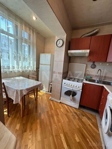 İcarəyə verilir 3 otaqlı köhnə tikili 85 m², Binəqədi r., photo 24 from 32