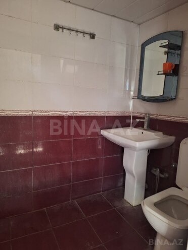 Сдаётся 3-комн. вторичка 70 м², м. 8 ноября, photo 8 from 10