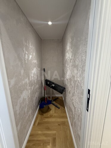 Satılır 3 otaqlı köhnə tikili 65 m², Xalqlar Dostluğu m., photo 17 from 18