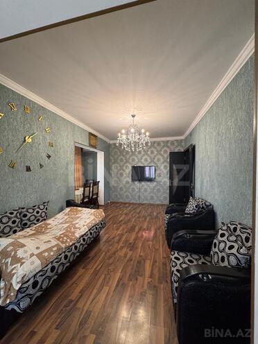 Продаётся 2-комн. вторичка 65 м², м. Насими, photo 1 from 11