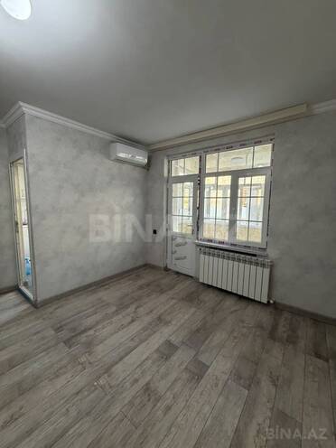 Продаётся 1-комн. вторичка 32 м², м. Элмляр Академиясы, photo 1 from 14