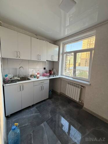 Продаётся 1-комн. вторичка 32 м², м. Элмляр Академиясы, photo 9 from 14