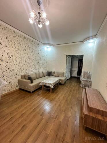Сдаётся 3-комн. новостройка 70 м², м. Иншаатчылар, photo 1 from 16