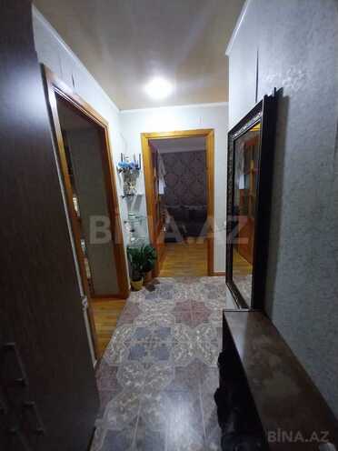 Продаётся 3-комн. вторичка 60 м², м. Нефтчиляр, photo 10 from 15