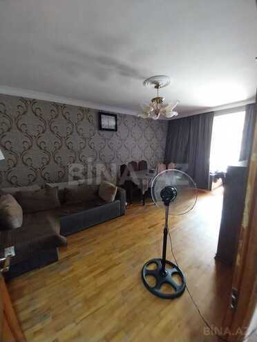 Продаётся 3-комн. вторичка 60 м², м. Нефтчиляр, photo 1 from 15
