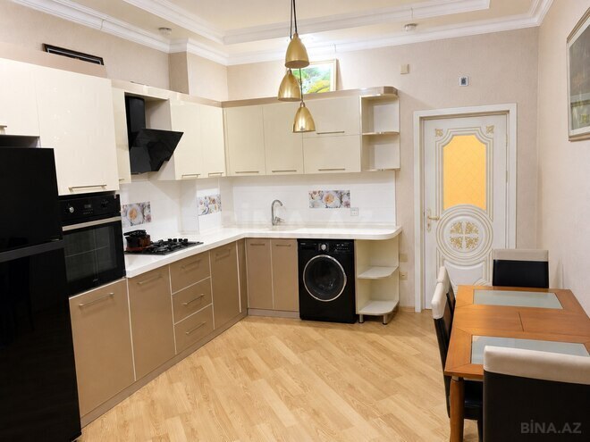 İcarəyə verilir 3 otaqlı yeni tikili 125 m², Gənclik m., photo 8 from 11