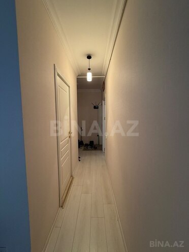 Продаётся 3-комн. вторичка 70 м², м. Ази Асланов, photo 3 from 24