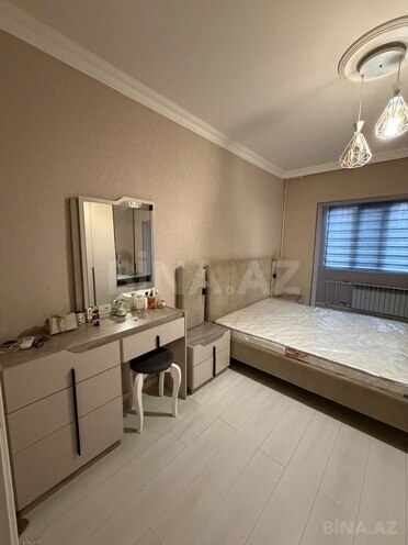 Продаётся 3-комн. вторичка 70 м², м. Ази Асланов, photo 10 from 24