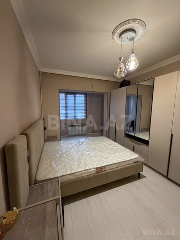 Продаётся 3-комн. вторичка 70 м², м. Ази Асланов, photo 17 from 24
