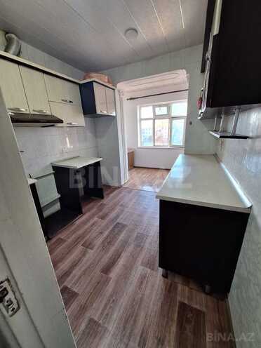 Сдаётся 3-комн. вторичка 85 м², м. Нефтчиляр, photo 8 from 19