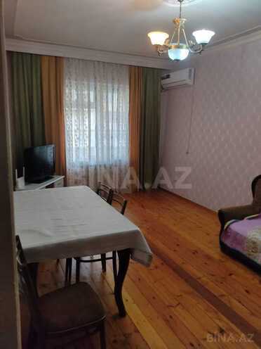 İcarəyə verilir 2 otaqlı köhnə tikili 75 m², Xalqlar Dostluğu m., photo 1 from 17