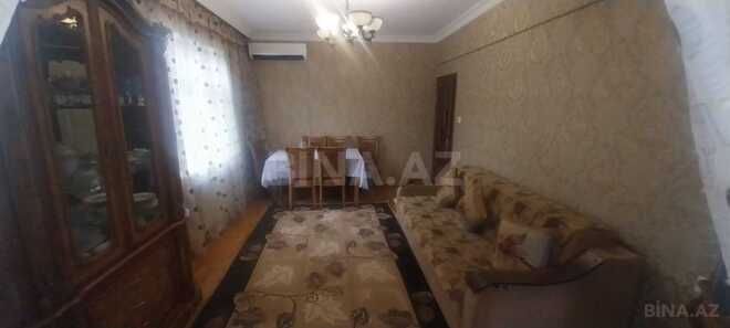 Satılır 3 otaqlı köhnə tikili 70 m², Şah İsmayıl Xətai m., photo 1 from 16