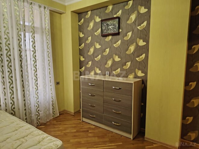 Продаётся 2-комн. новостройка 75 м², м. Нефтчиляр, photo 10 from 13
