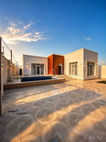 Satılır 4 otaqlı həyət evi/bağ evi 115 m², Şüvəlan q., photo 1 from 15