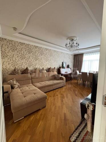 Продаётся 2-комн. вторичка 75 м², м. Ахмедлы, photo 1 from 13